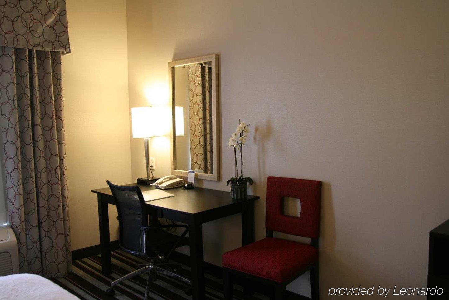 Hampton Inn & Suites San Diego-Poway Room photo